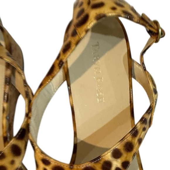 Taryn Rose Kat Patent Low-Wedge Thong Sandals Size 8.5 - Picture 4 of 8